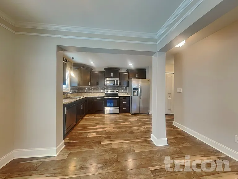 515 Magnolia Dr — Photo 5