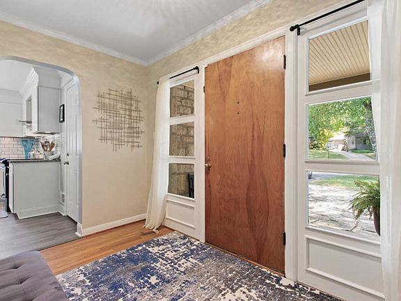 3rd image of 4537 Olentangy Blvd
