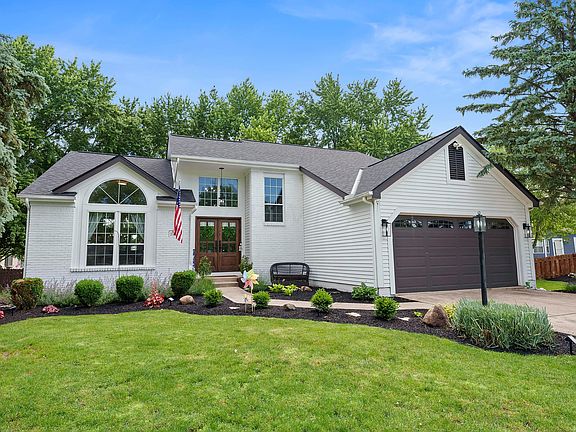 3rd image of 5566 Sandbrook Ln