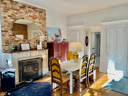 Rented by R New York | media 5