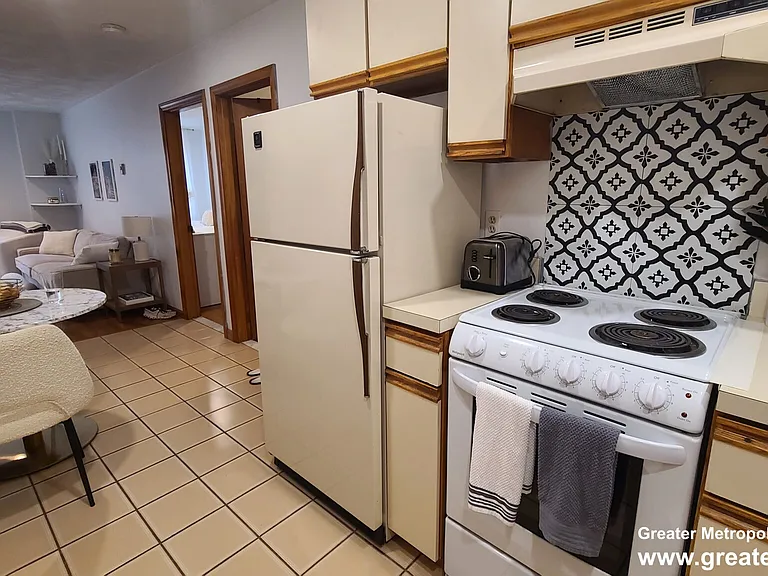 183 Endicott St #1 — Photo 1