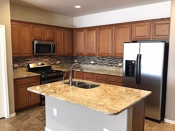 2nd image of 8335 N Willow View Dr