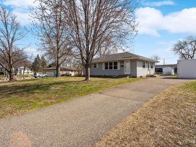 619 Jefferson St S, Shakopee, MN, 55379