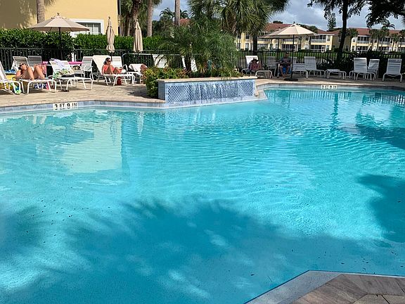 Community pool