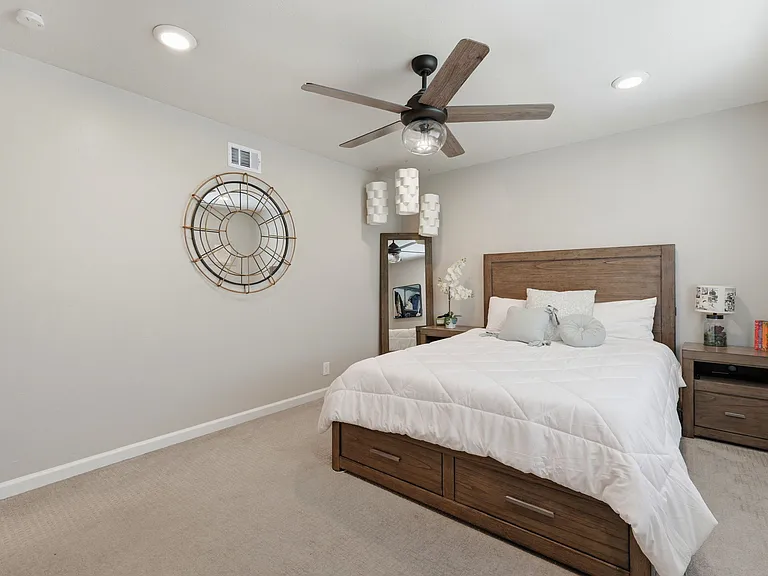 2561 Fountainhead Dr — Photo 11