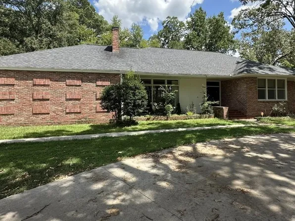 3615 S Poplar St, Pine Bluff, AR 71603