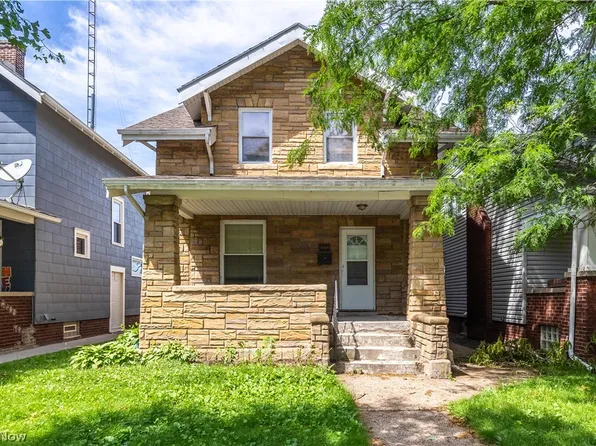 1131 5th St, Sandusky, OH 44870