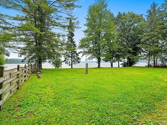 3rd image of 9408 Kelly Lake Access 1 Rd