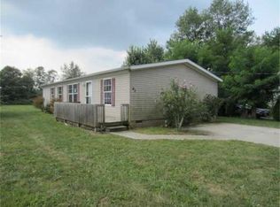 43 1st St SW, Pataskala, OH 43062
