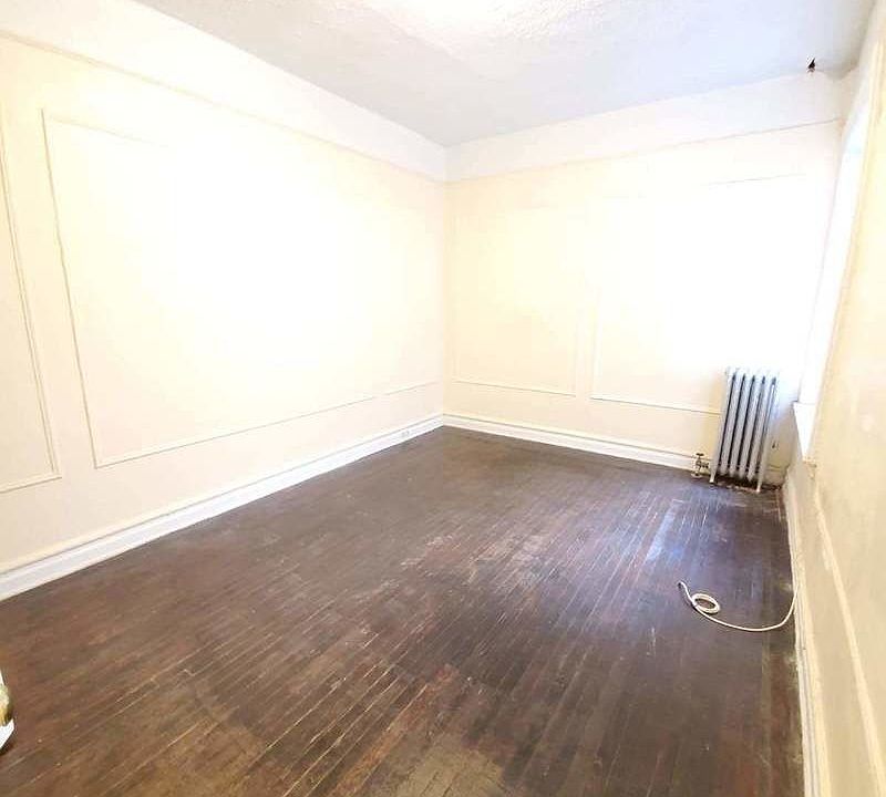 1st image of 932 Carroll St #1E