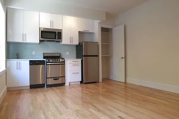 Rented by GPA Realty | media 19