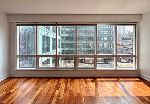 350 W 42nd St #10I Photo 1
