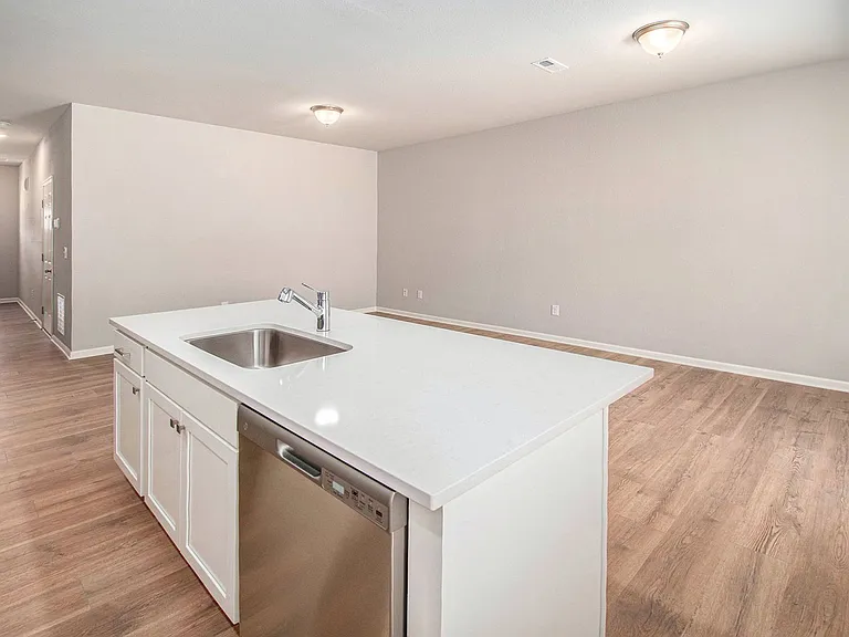 3531 E Sedge Wren Dr SW — Photo 5