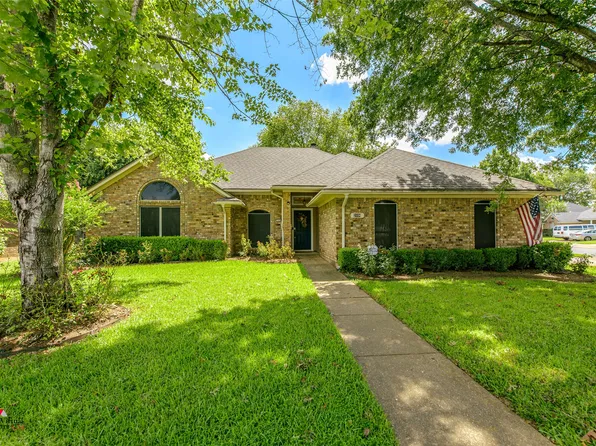 2104 Sandhurst St, Bossier City, LA 71111