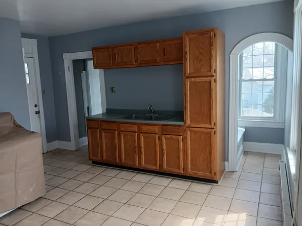 111 N Cedar St #2, Lititz, PA 17543