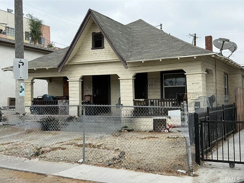1st image of 237 W 50th St