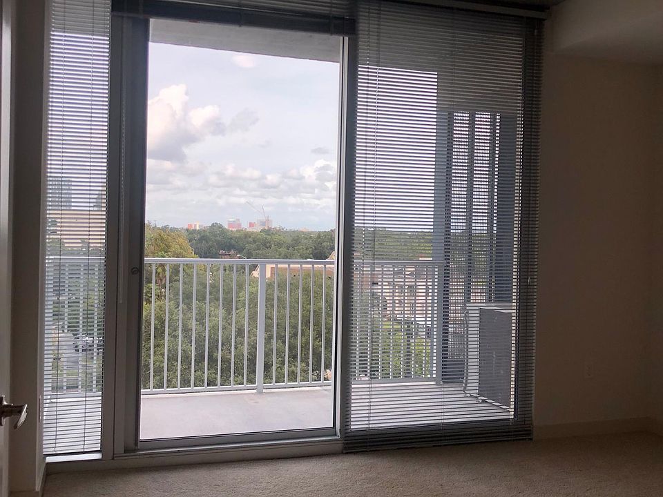 2nd image of 300 N Magnolia Ave