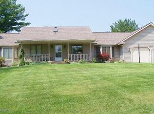 16632 James St, Holland, MI 49424