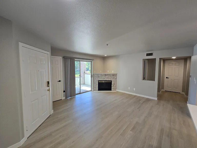 33 S Boulder Cir #109 — Photo 7