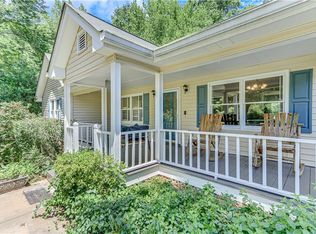 4745 Countryside Dr, Flowery Branch, GA 30542