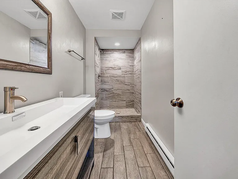7507 Bent Mountain Rd — Photo 14