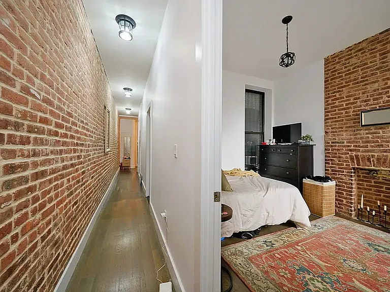 60 New York Ave #2L — Photo 8