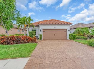 4610 Alexandria Ct, Palmetto, FL 34221