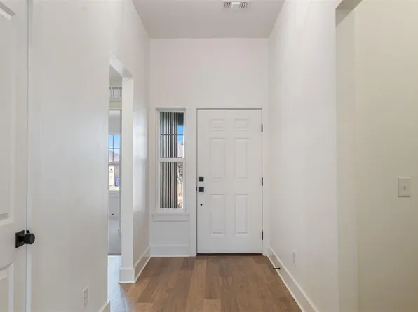 17704 Horne Ln, Edmond, OK 73012