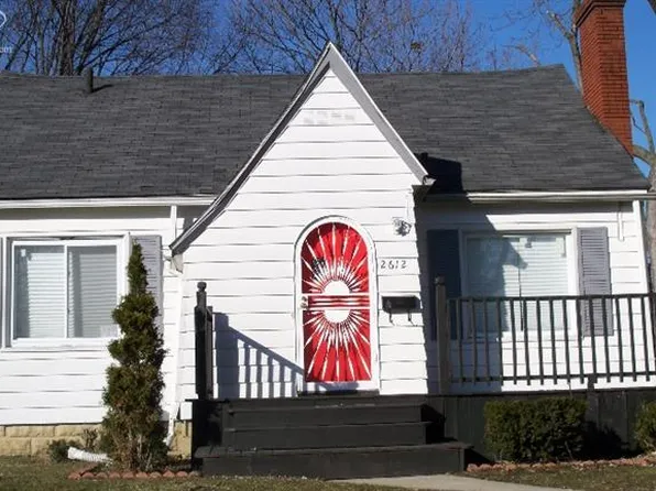 2612 Mallery St, Flint, MI 48504
