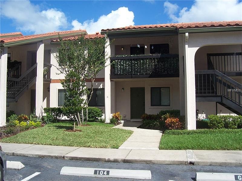 1st image of 601 Gallery Dr APT 3