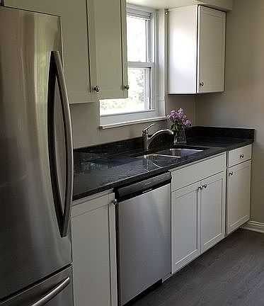 5th image of 6012 Hammel Ave