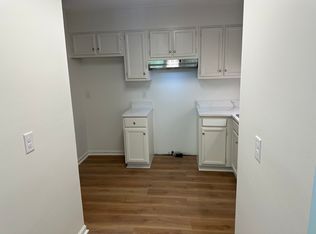5335 Wayne St APT D, Raleigh, NC 27606
