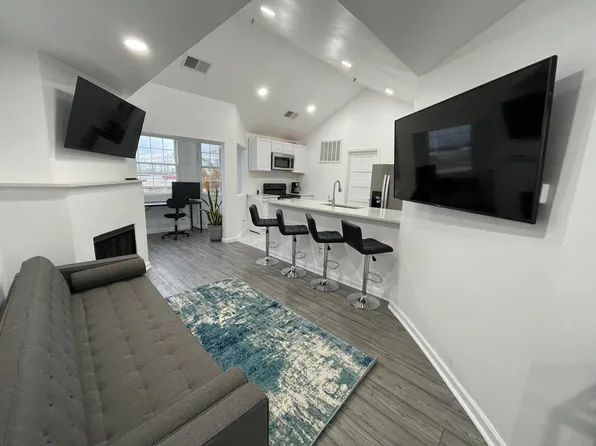 (undisclosed Address), Dallas, TX 75204