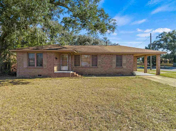2100 N Spring St, Pensacola, FL 32501
