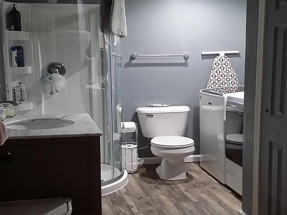 2nd image of 703 Lila Ave
