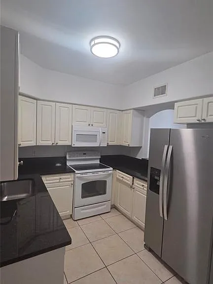 4172 Castilla Cir #103 — Photo 16