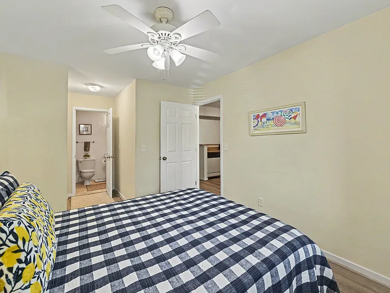 1263 Marshview Dr — Photo 10