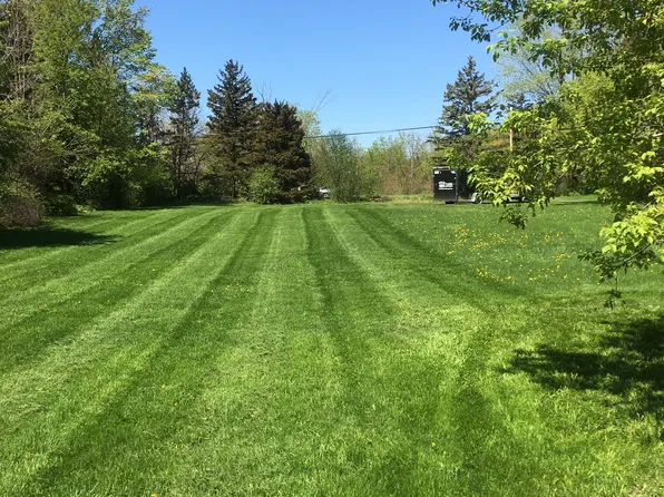 47130 Hunters Park Dr #13, Plymouth, MI 48170