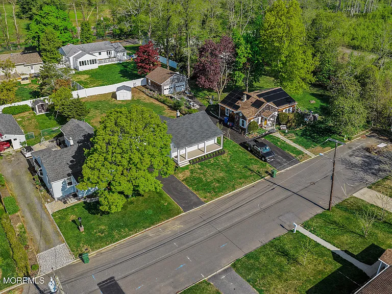57 Villa Pl — Photo 42
