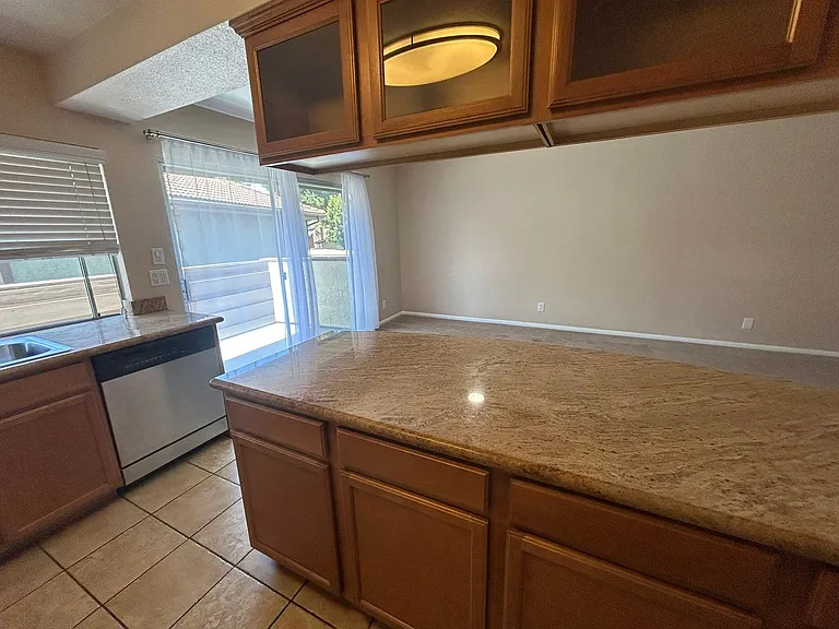 615 Fredricks Ave #170 — Photo 7