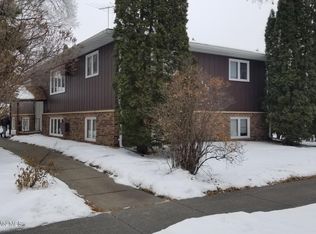 622 10th St S, Fargo, ND 58103