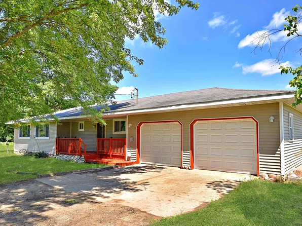 1298 W Kelly Rd, Lake City, MI 49651