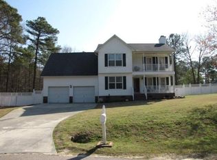 146 Meadowrun Dr, Cameron, NC 28326