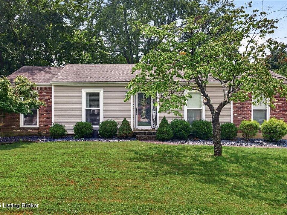 1st image of 7502 Cove Dr
