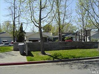 2nd image of 2445 College Park Cir