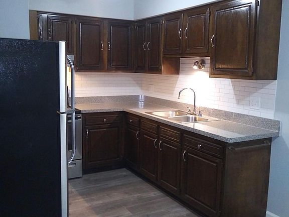3rd image of 1505 Oakshade St APT 59