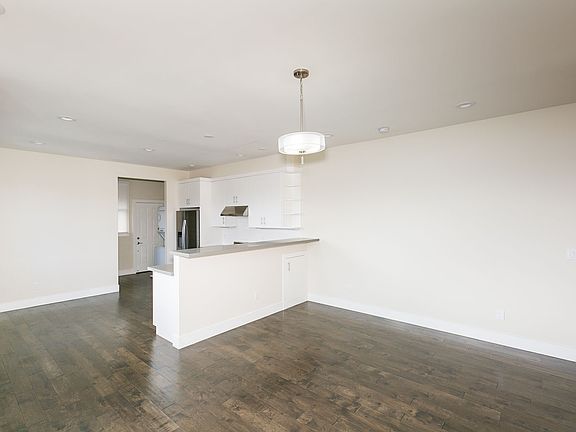 3rd image of 28-34 Highland Ave