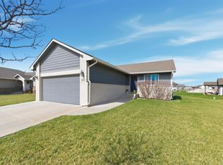 1621 N Thoroughbred St, Wichita, KS 67235