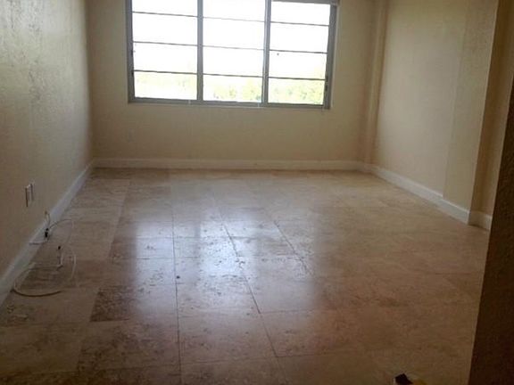 5th image of 1020 Meridian Ave APT 411