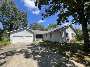 1701 Hickory Hills Dr, Joplin, MO 64801